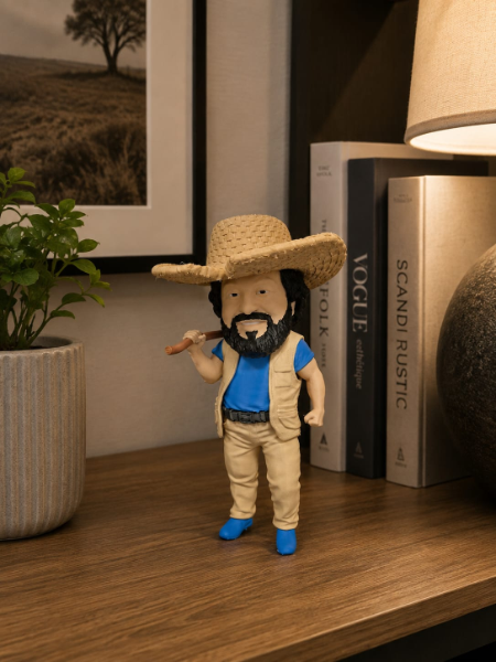 Statuina 3D Uomo con Cappello di Paglia e Banane – 25 cm